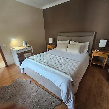Bed & Breakfast Alfatima Manteigas