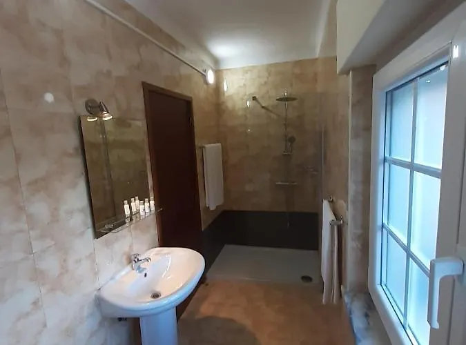 ベッド・アンド・ブレックファスト Alfatima